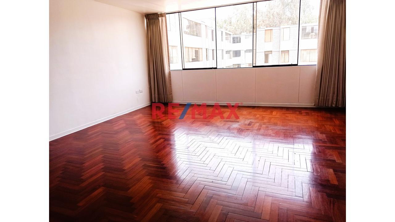 🏡 Alquiler De Amplio Departamento En 2.º Piso La Molina! ✨ - 19