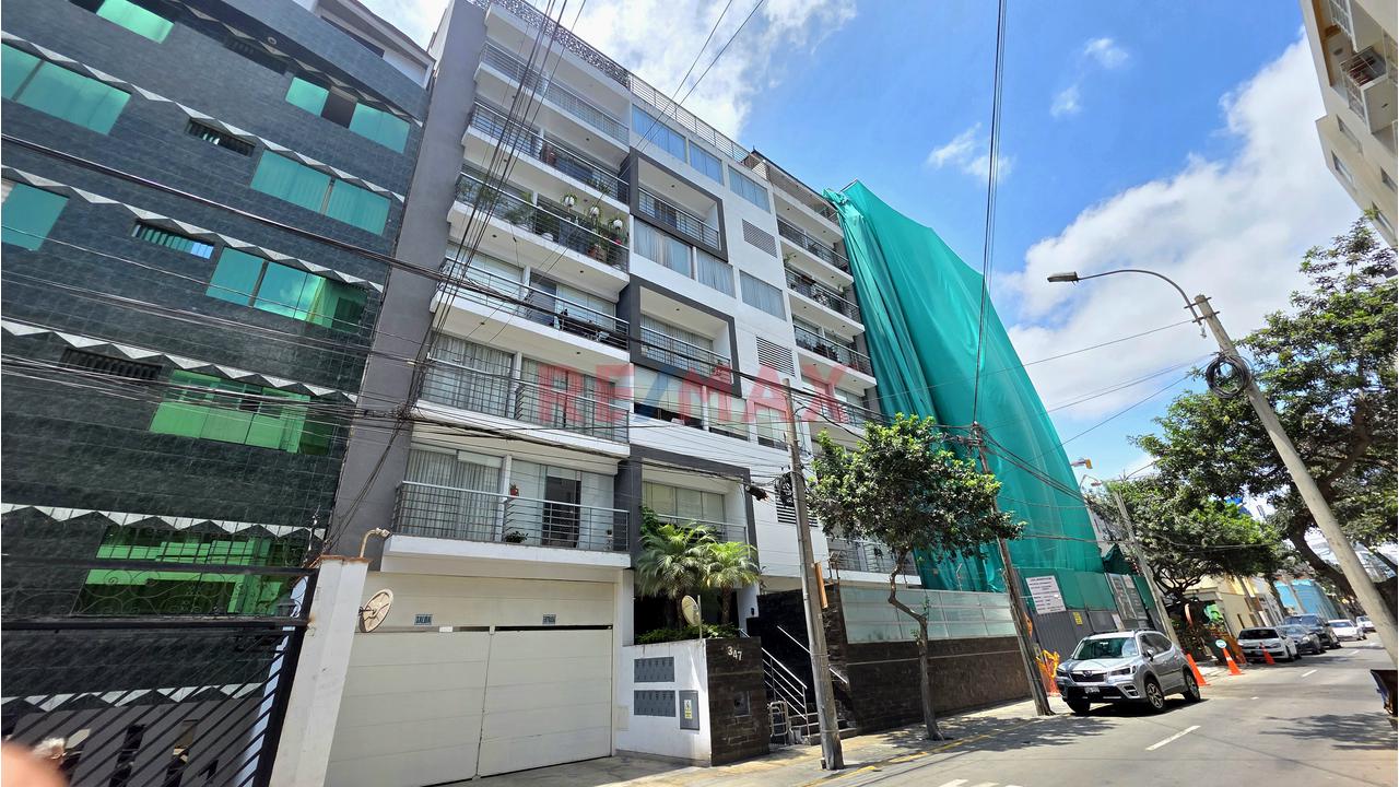 ¡Vive O Invierte En Miraflores! ¡Se Vende Departamento En Miraflores, Cerca Al Malecón + Cochera Y 2 Depósitos! — foto 12