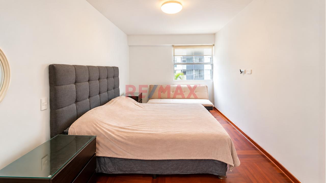 ¡Vive O Invierte En Miraflores! ¡Se Vende Departamento En Miraflores, Cerca Al Malecón + Cochera Y 2 Depósitos! — foto 7