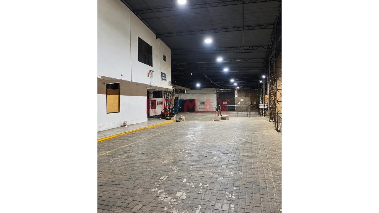 Venta De Local Industrial En Villa El Salvador | 574.08 M² | Zonificación I2 - 4