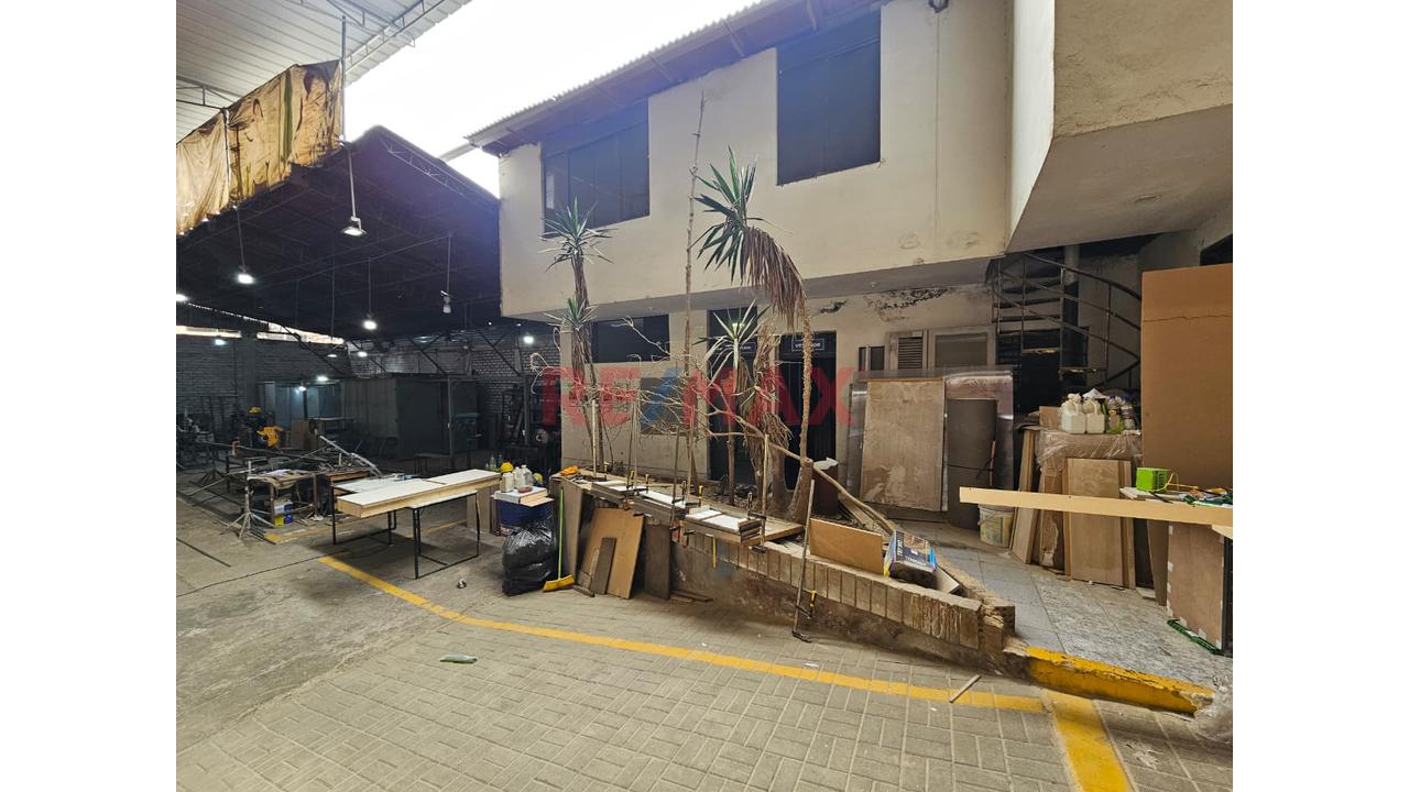 Venta De Local Industrial En Villa El Salvador | 574.08 M² | Zonificación I2 - 6