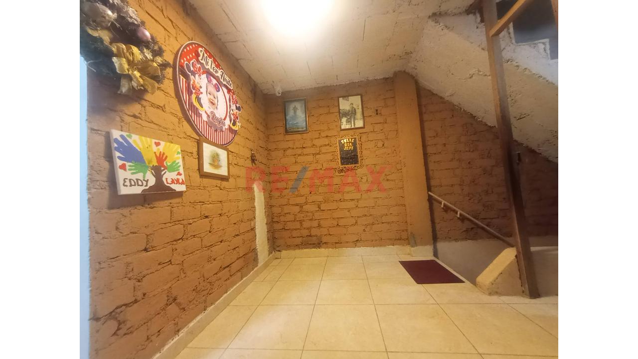 🏠 ¡Venta Del 95% En Acciones Y Derechos De Casa De 4 Pisos En La Victoria — foto 9