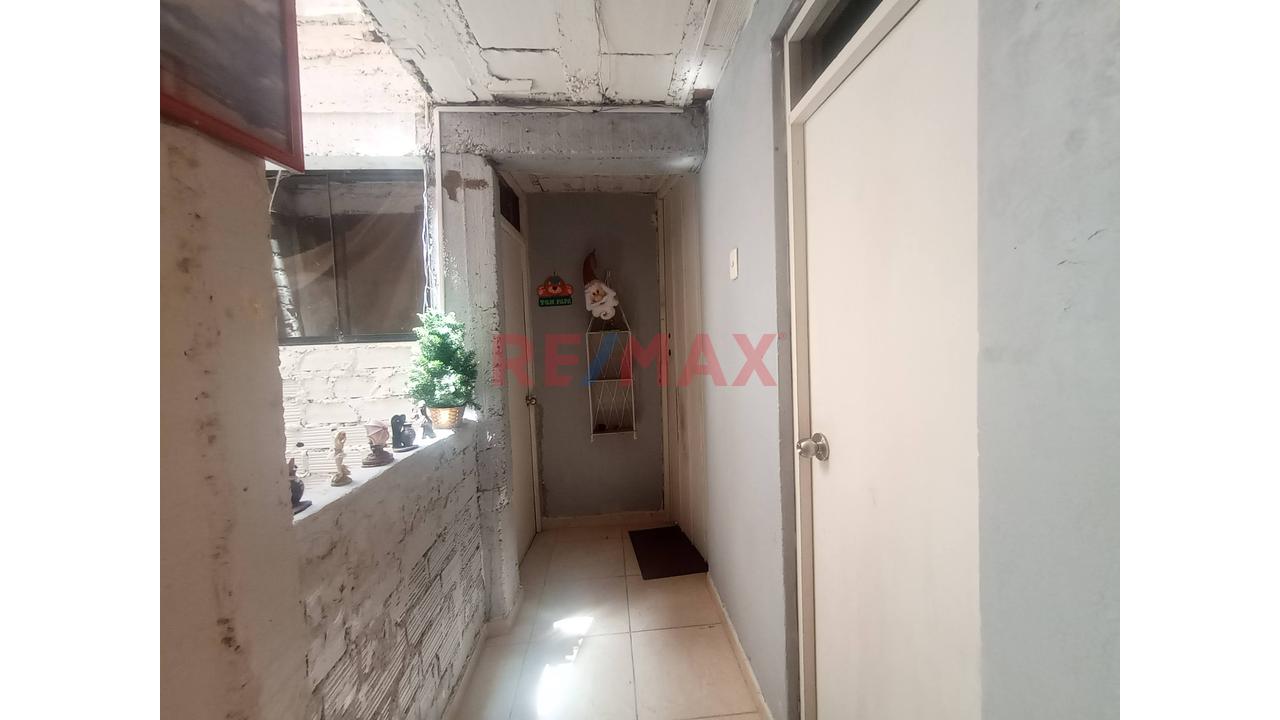 🏠 ¡Venta Del 95% En Acciones Y Derechos De Casa De 4 Pisos En La Victoria — foto 10