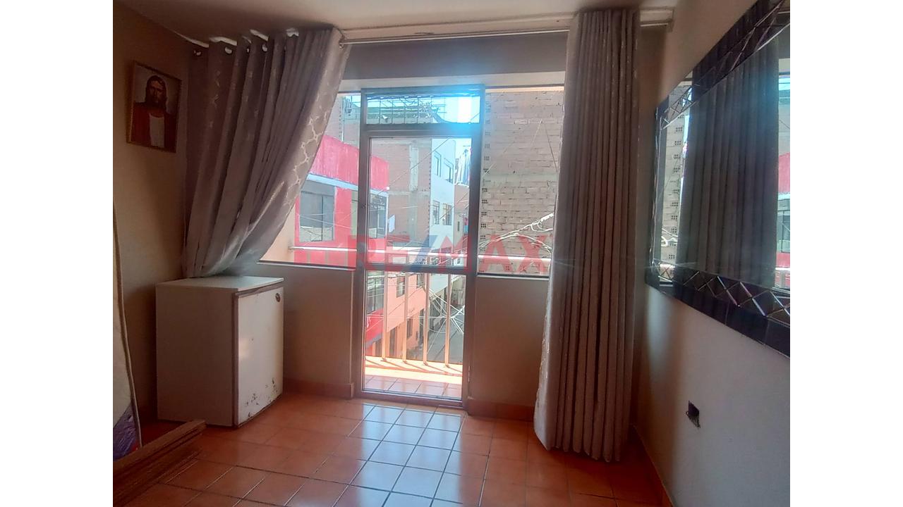 🏠 ¡Venta Del 95% En Acciones Y Derechos De Casa De 4 Pisos En La Victoria — foto 5