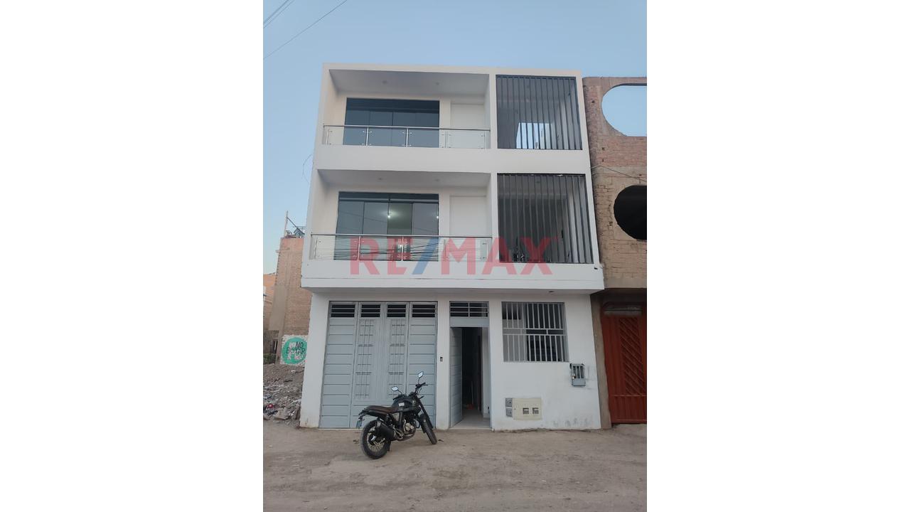 Alquiler De Lindo Departamento En Smp — foto 1