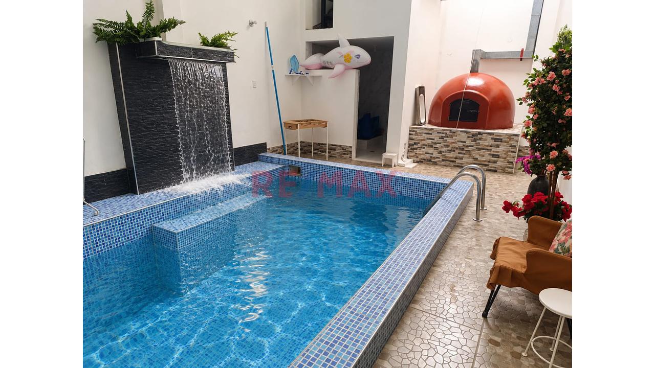 Venta De Duplex Con Piscina En Garibaldi — foto 9