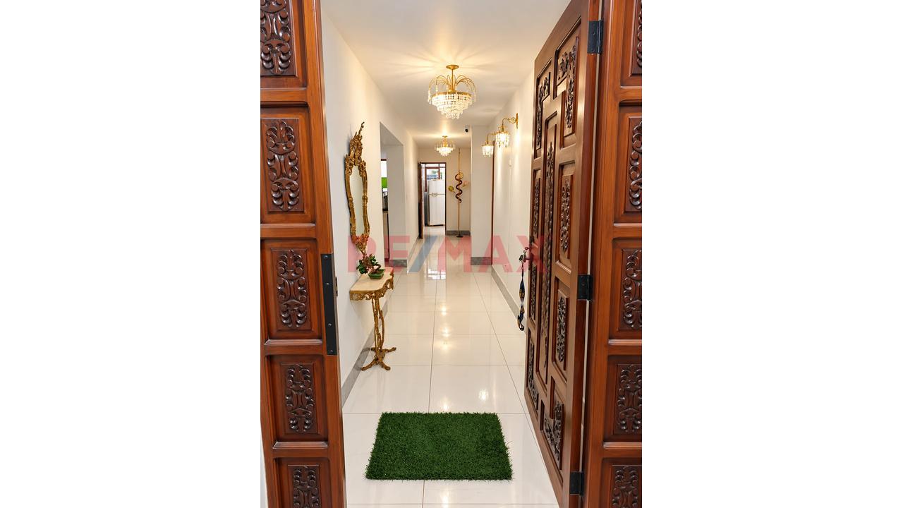 Venta De Duplex Con Piscina En Garibaldi — foto 4
