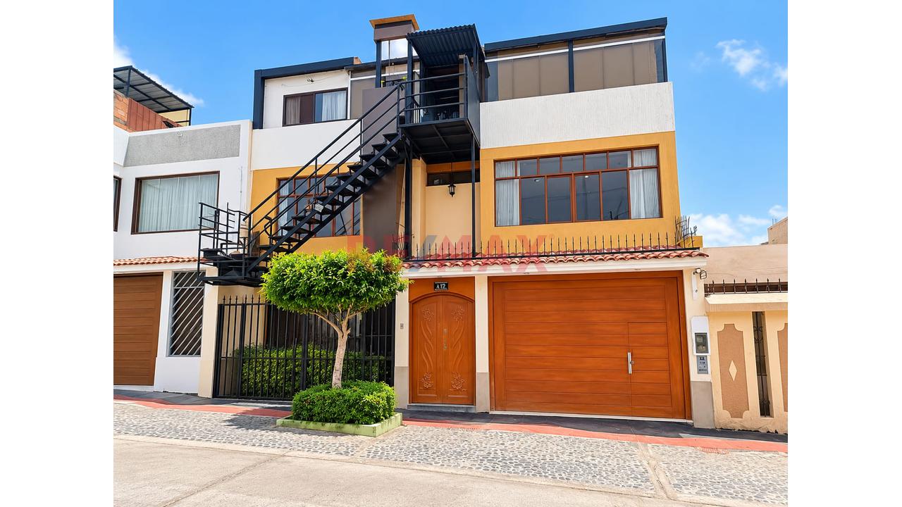 Venta De Duplex Con Piscina En Garibaldi — foto 13