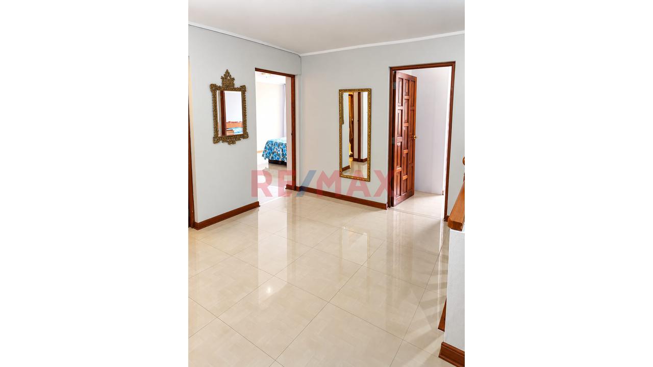 Venta De Duplex Con Piscina En Garibaldi - 16