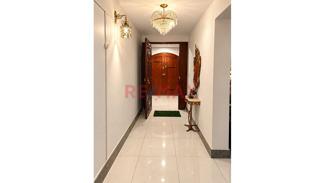 Venta De Duplex Con Piscina En Garibaldi - 4