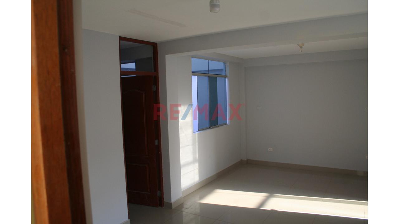 ¡Departamento En Venta En La Victoria, Chiclayo! — foto 3
