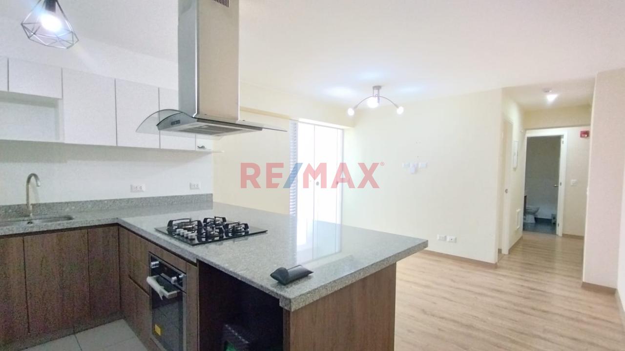 Alquiler De Departamento De 2 Dormitorios En Surquillo – Moderno Y Con Excelentes Áreas Comunes — foto 15