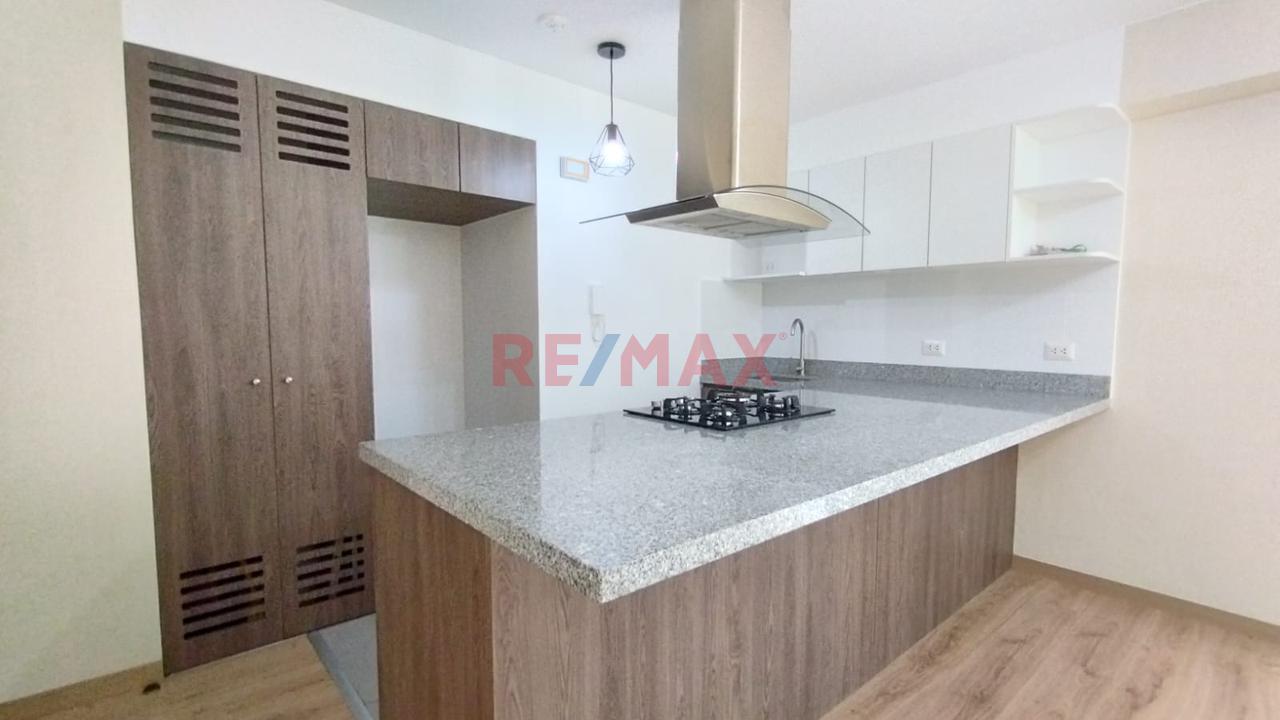 Alquiler De Departamento De 2 Dormitorios En Surquillo – Moderno Y Con Excelentes Áreas Comunes — foto 3