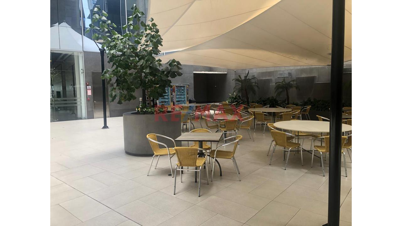 Oficina En Alquiler En San Isidro, Implementada Y 468.91M2 — foto 2