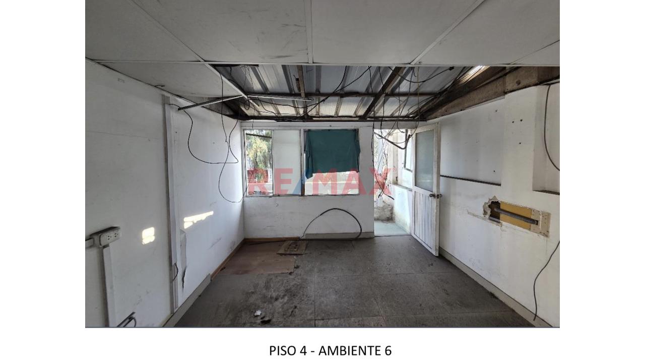 Venta De Edificio En Zona Comercial De San Isidro, Límite Con Magdalena - 20