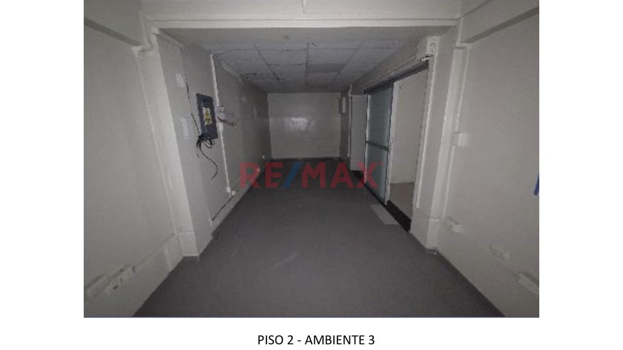 Venta De Edificio En Zona Comercial De San Isidro, Límite Con Magdalena — foto 11
