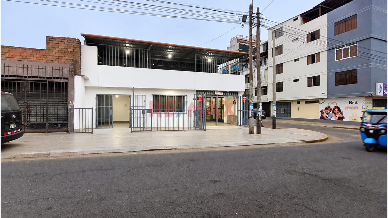 ¡Alquilo Local Comercial En San Juan De Miraflores Av. Cesar Canevaro 354B - 3