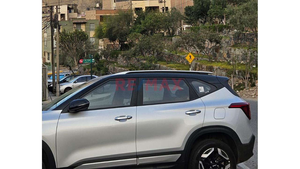 Ocasion Venta De Dpto. En Las Praderas De La Molina — foto 2