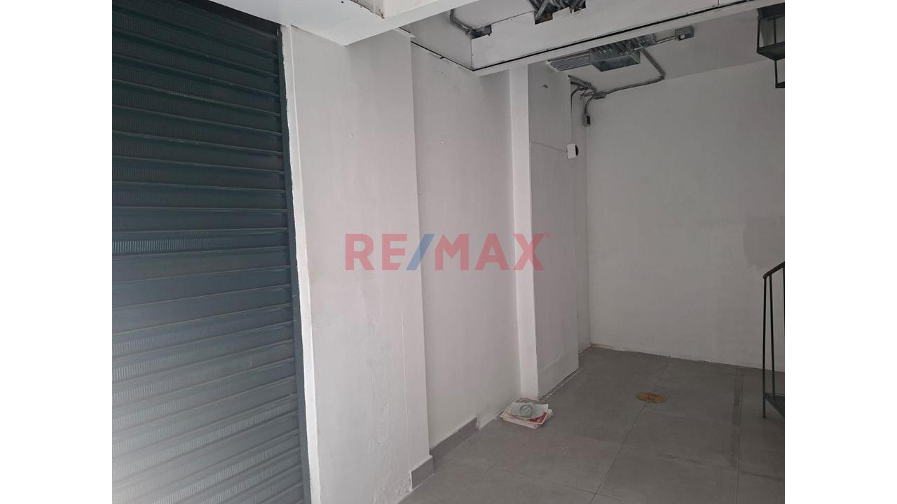 🌟 ¡Exclusivo Local Comercial En Alta Visibilidad De Av Sullana Frente Al Mercado Modelo- Piura! 📈🚀 - 9
