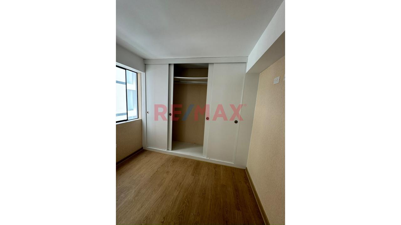 Departamento Con Cochera Y Deposito En Alquiler – Av La Paz, San Miguel — foto 13