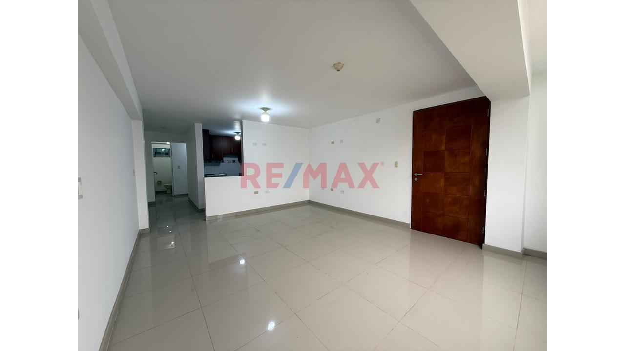 Venta De Departamento De Estreno , Amplio Funcional 3 Dormitorios A Pasos De Carlos Izaguirre Y 12 De Octubre Smp — foto 4
