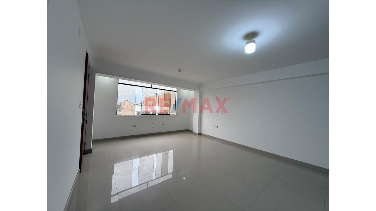 Venta De Departamento De Estreno , Amplio Funcional 3 Dormitorios A Pasos De Carlos Izaguirre Y 12 De Octubre Smp — foto 3