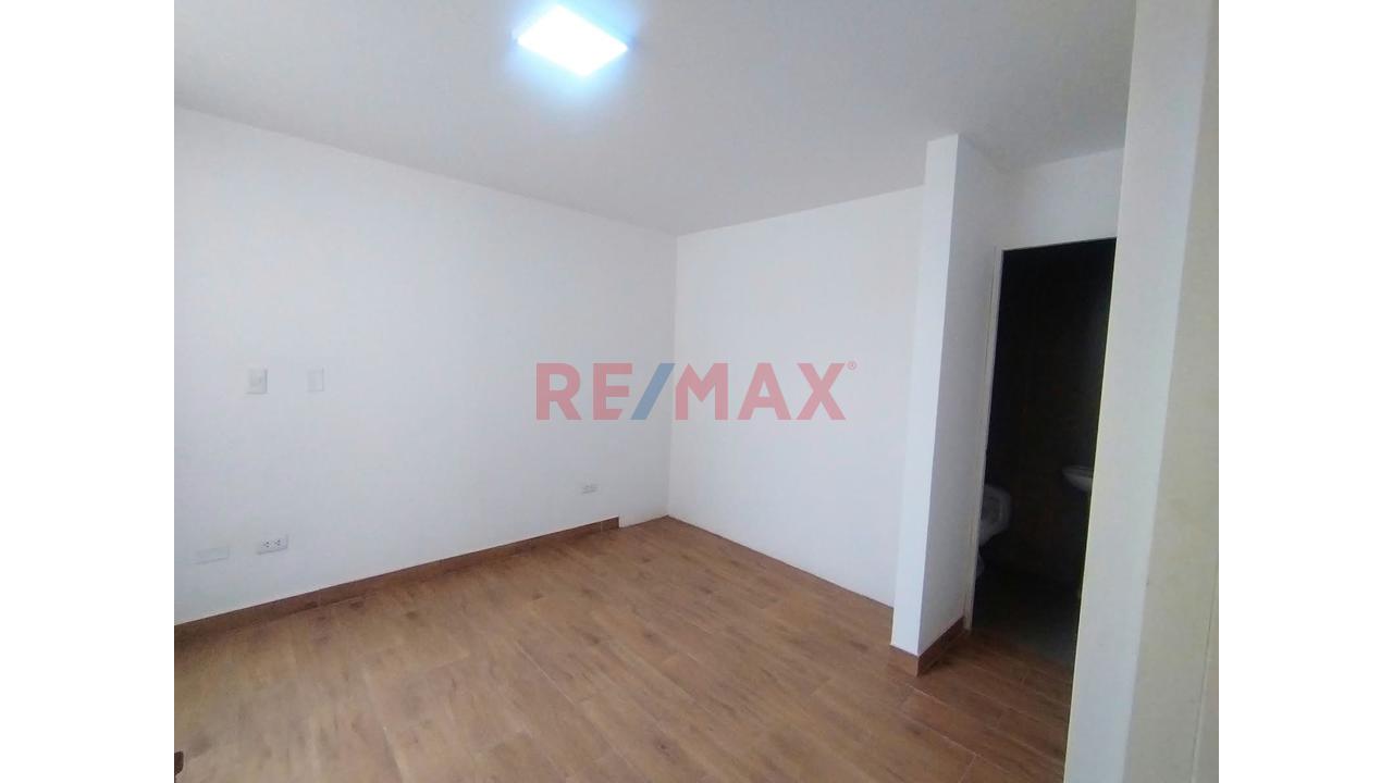 ¡Oportunidad De Inversión! Edificio Completo De 4 Departamentos Independizados En Carabayllo — foto 12