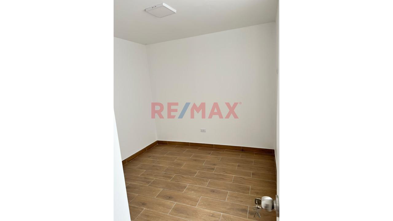 ¡Oportunidad De Inversión! Edificio Completo De 4 Departamentos Independizados En Carabayllo — foto 2