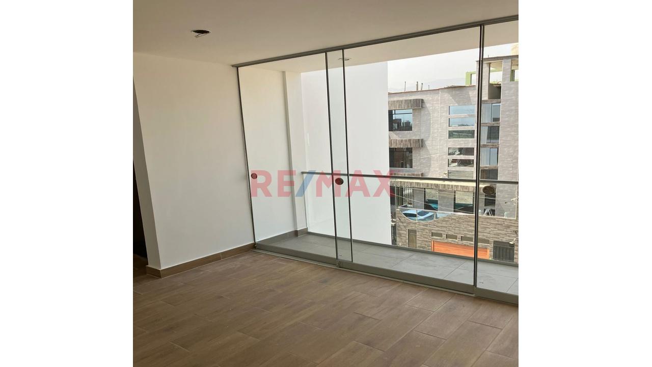 ¡Oportunidad De Inversión! Edificio Completo De 4 Departamentos Independizados En Carabayllo — foto 15