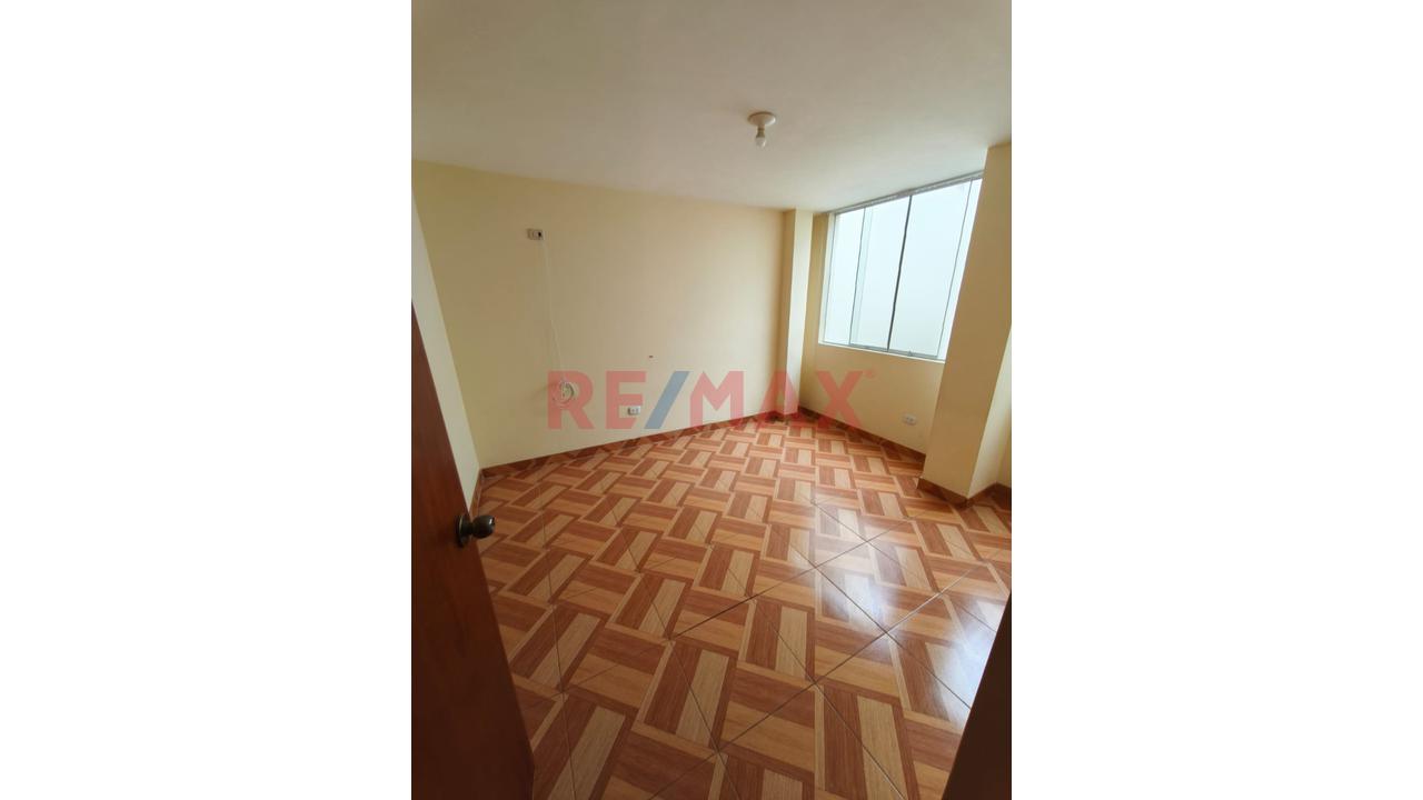 Casa En Alquiler Con 2 Departamentos Independientes En Socabaya — foto 6