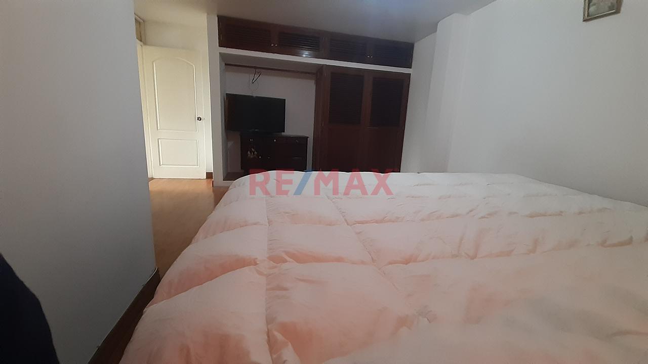 Venta De Casa En San Juan De Miraflores 287.10M2 Construida — foto 9