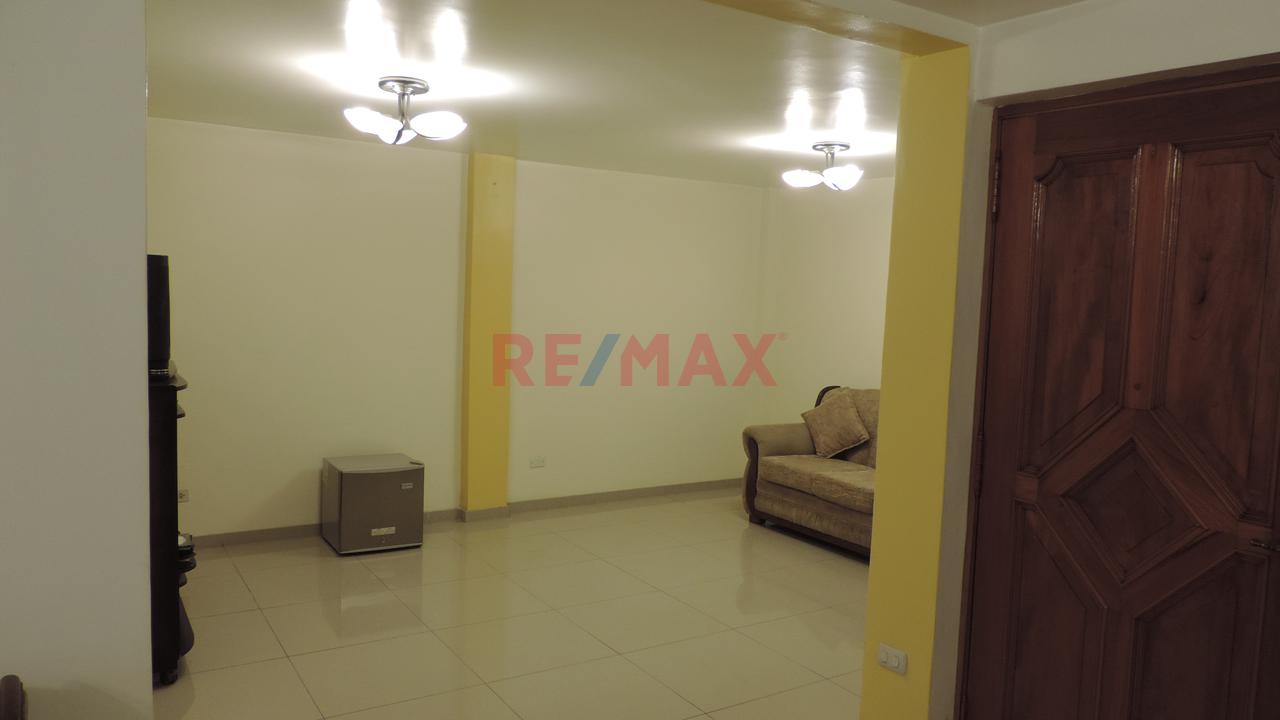 Venta De Casa En San Juan De Miraflores 287.10M2 Construida — foto 4