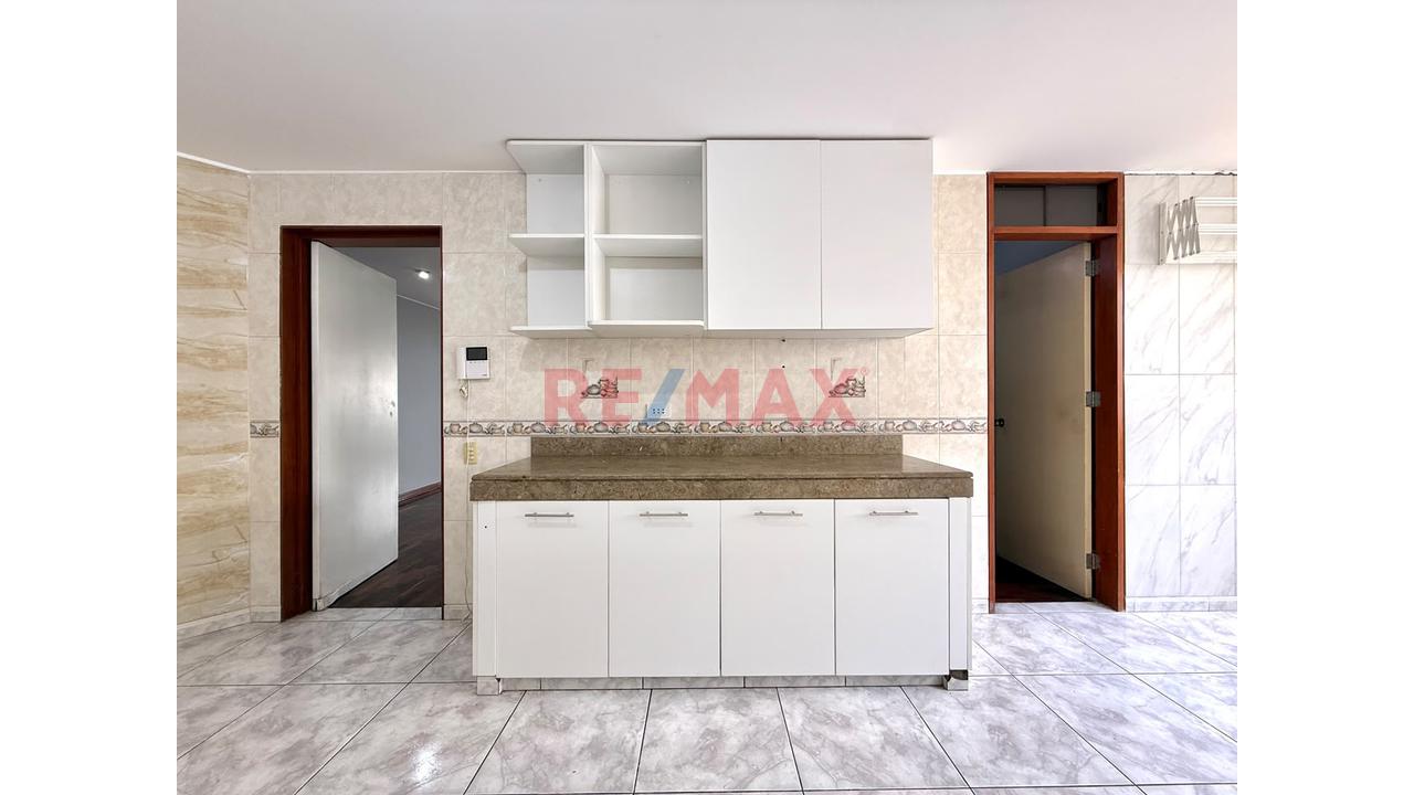 Alquiler De Acogedor Departamento Dentro De Condominio - San Borja — foto 5