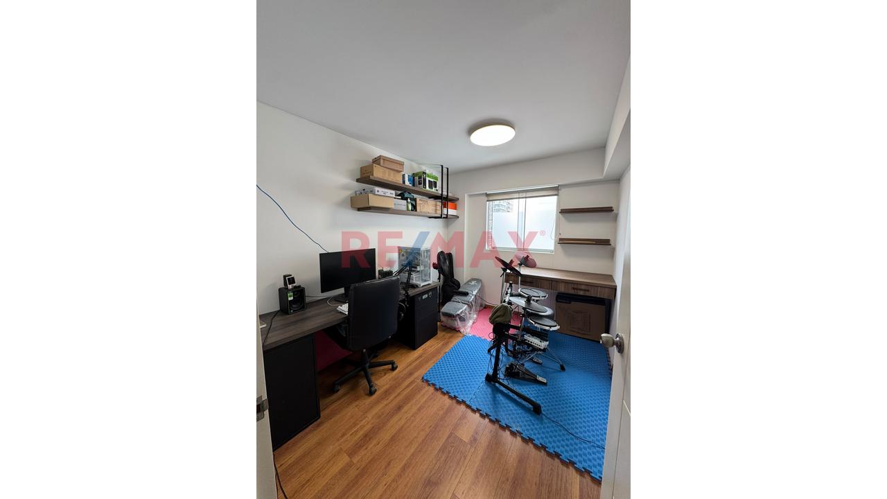 Alquilo Lindo Departamento Amoblado En Lince 5To Piso Con Ascensor — foto 8