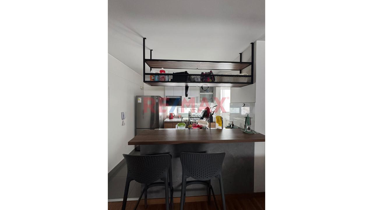Alquilo Lindo Departamento Amoblado En Lince 5To Piso Con Ascensor — foto 4