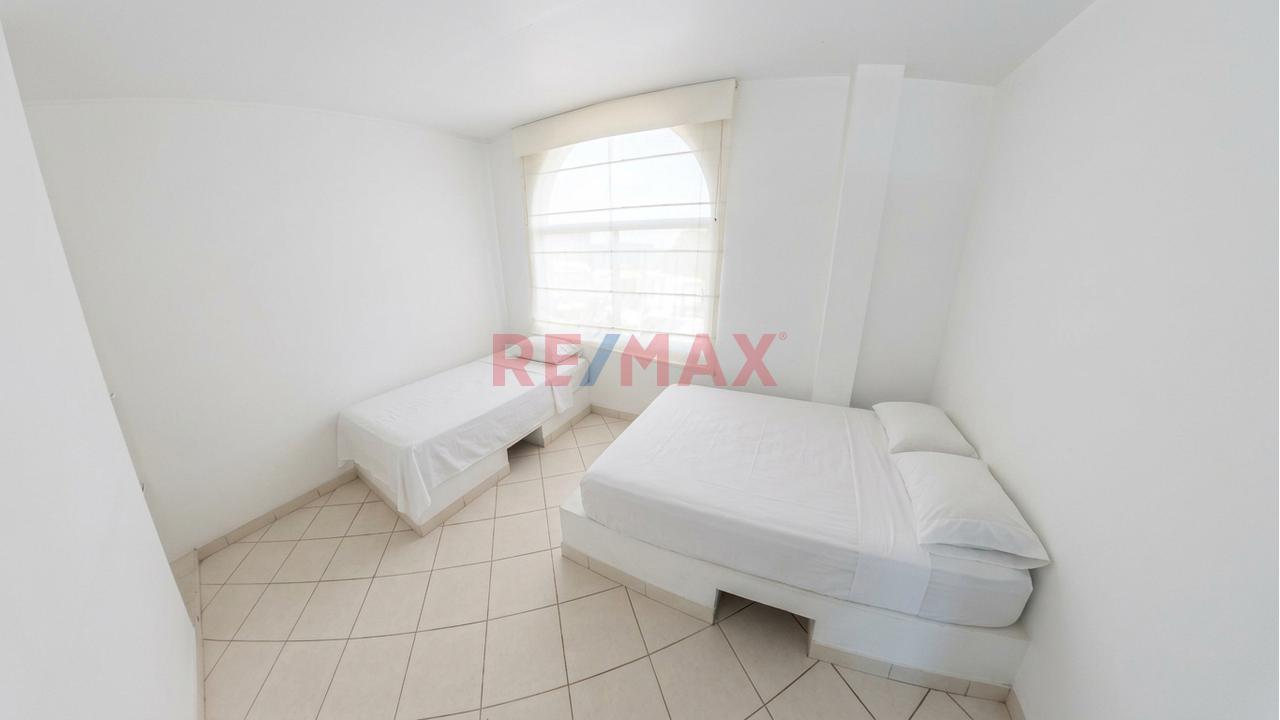 Casa De Playa En Punta Negra 842M2 Con Dos Piscinas, Doble Frente Y Vista Al Mar — foto 10