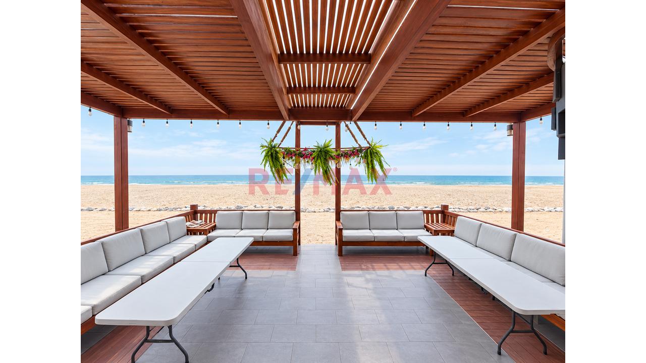 Casa De Playa En Punta Negra 842M2 Con Dos Piscinas, Doble Frente Y Vista Al Mar — foto 4