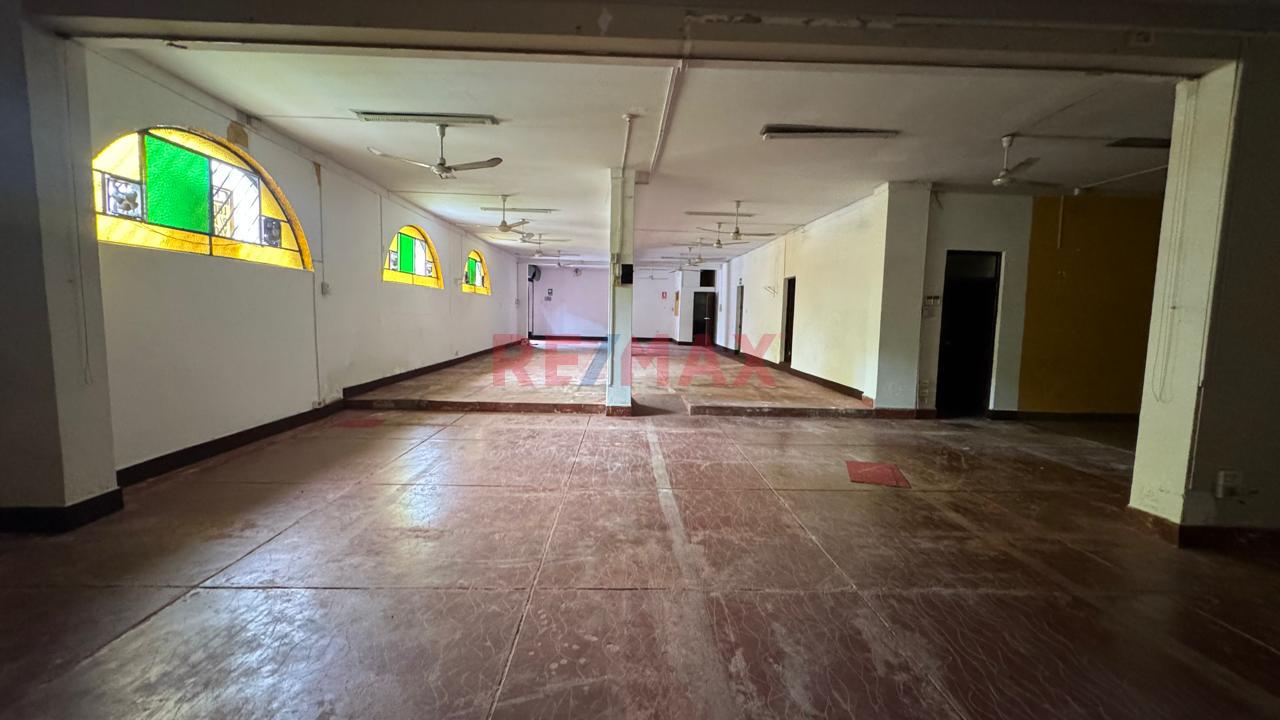 🏢 ¡Amplio Local Comercial De 200 M² En Ubicación Estratégica! - 5
