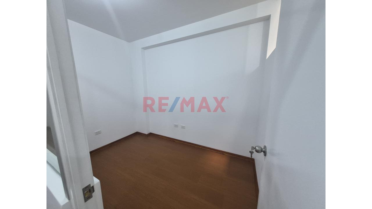Venta De Departamento En Estreno En San Martin De Porres — foto 9