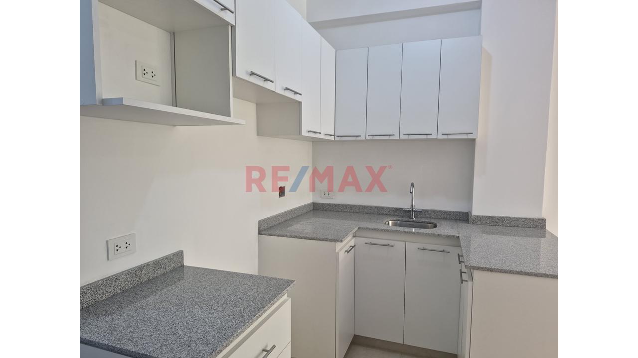 Venta De Departamento En Estreno En San Martin De Porres — foto 5