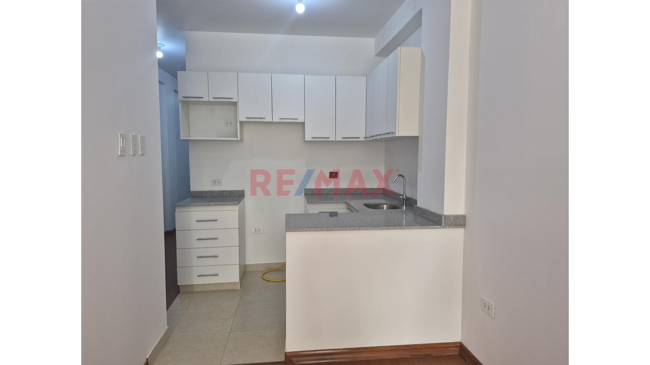 Venta De Departamento En Estreno En San Martin De Porres — foto 4