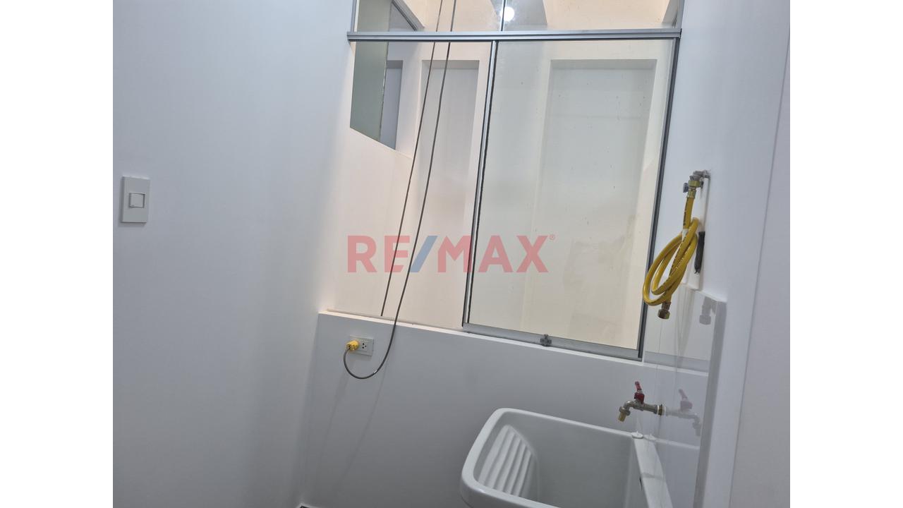 Venta De Departamento En Estreno En San Martin De Porres — foto 7