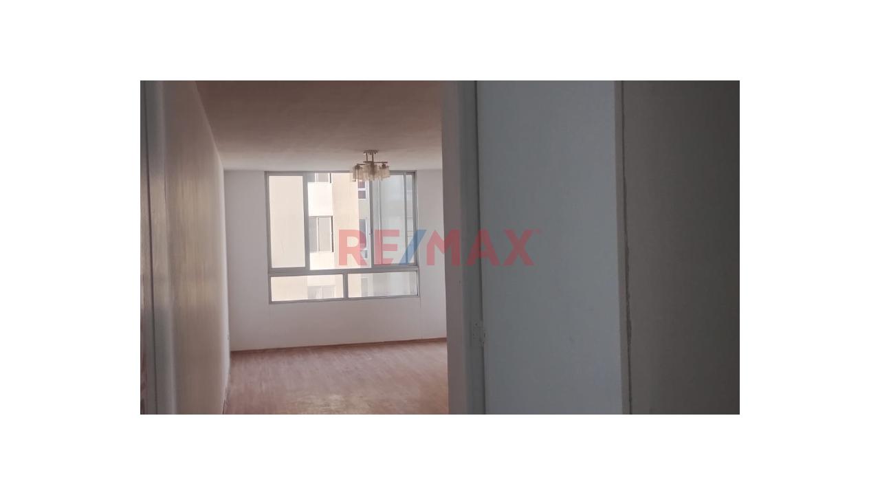 Departamento En Venta Cuarto Piso Condominio San Gabriel Chiclayo - 4