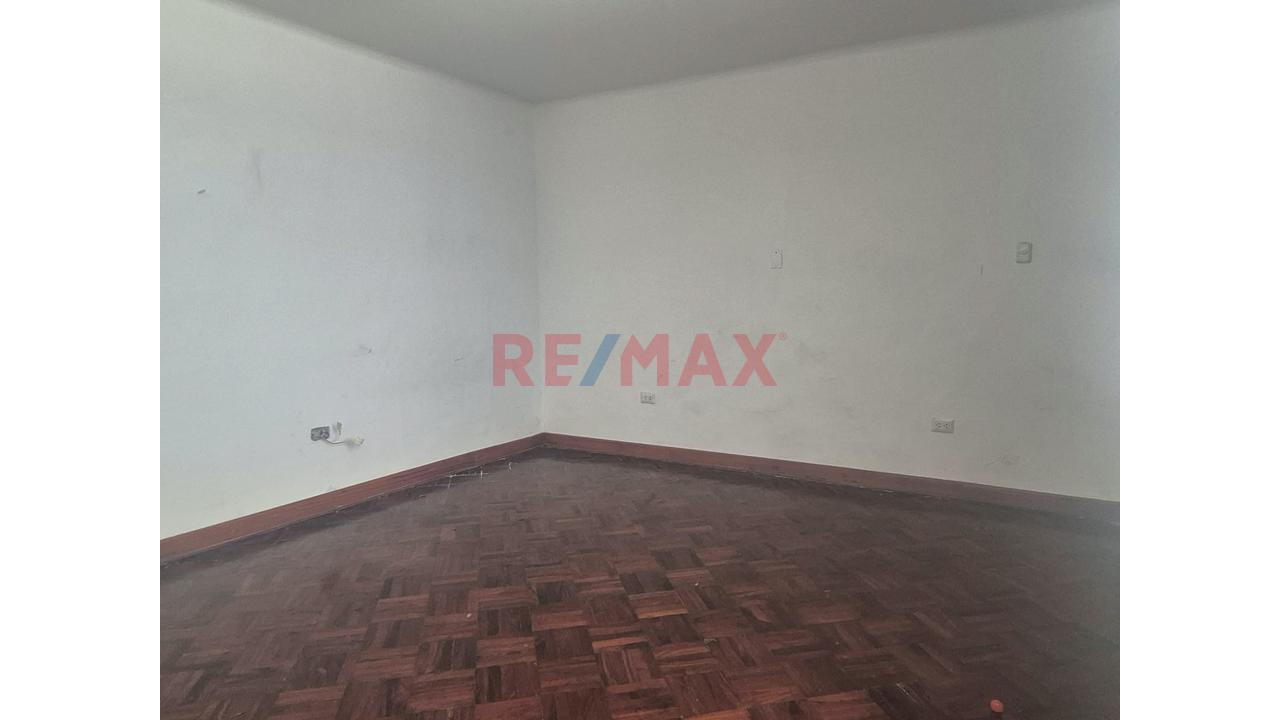 Casa En Alquiler Jesus Maria!!! — foto 8