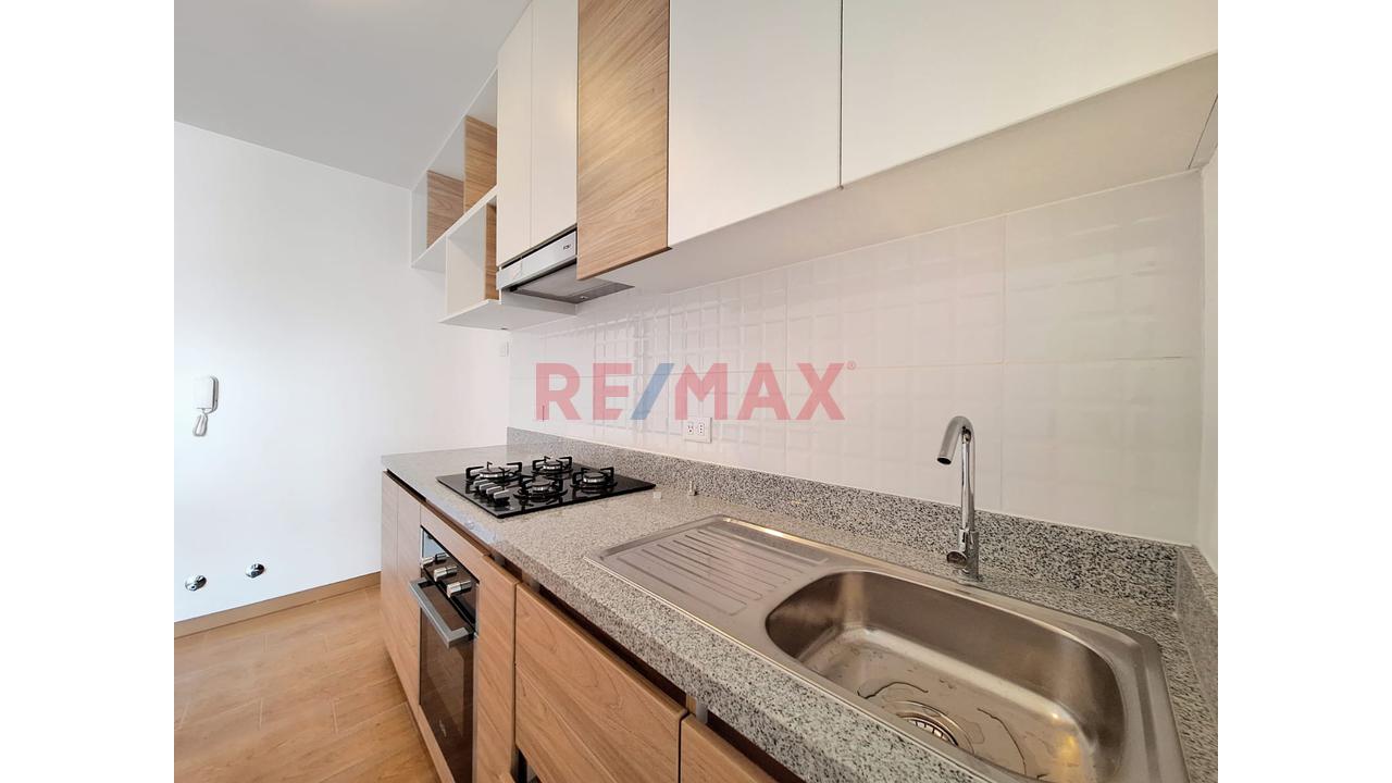 Alquiler De Departamento + Cochera | 62 M² | Breña (Límite Con Pueblo Libre) — foto 11