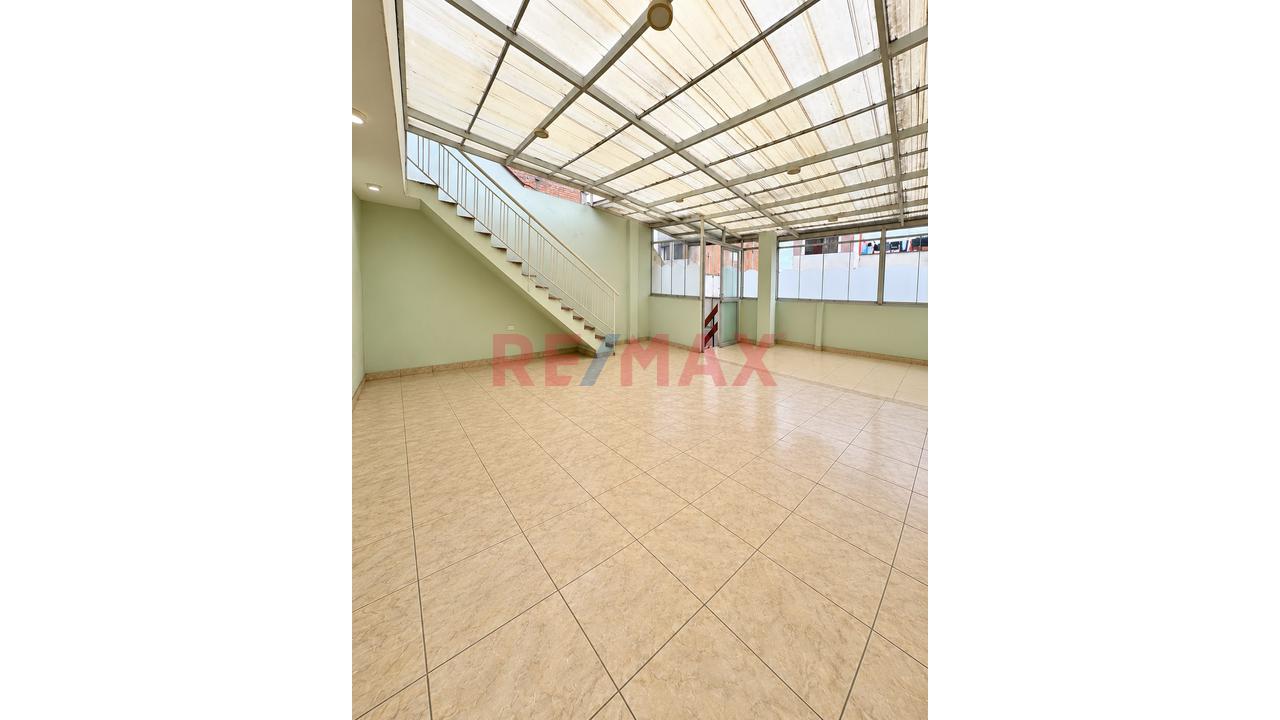 Vendo Departamento - El Agustino! Piso 4 | Urb. Huancayo ✨Zona 1✨ A 3 Cuadras De Puente Nuevo ¡Precio Negociable! - 4
