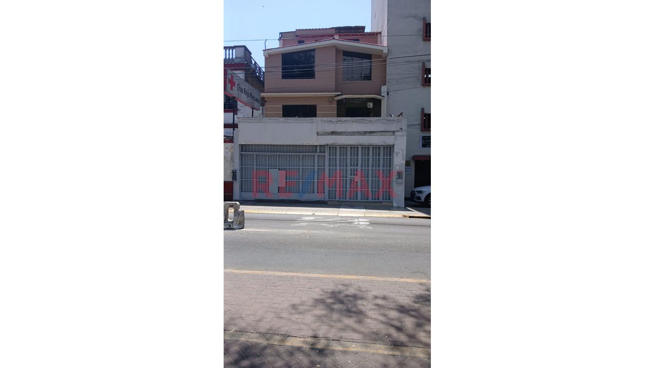 ¡Alquila Tu Local Comercial En Av. Arequipa – Santa Beatriz!