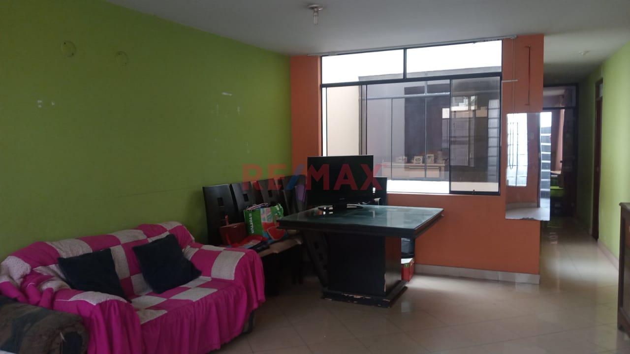 Gran Oportunidad Casa En Los Olivos — foto 10
