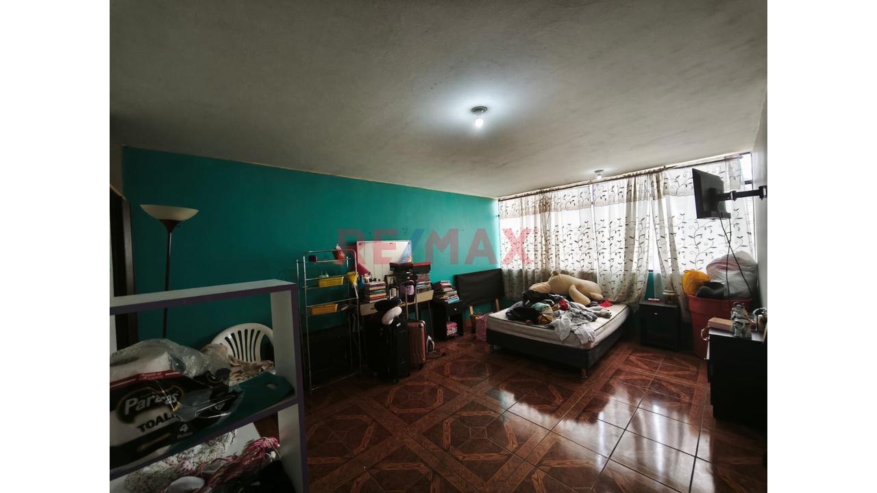 Se Vende Casa En Av Amancaes Zona Comercial — foto 8