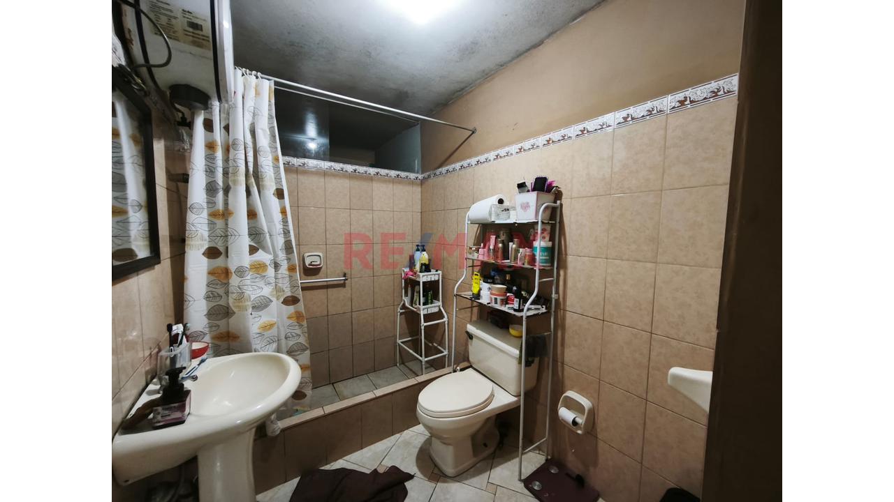 Se Vende Casa En Av Amancaes Zona Comercial — foto 3